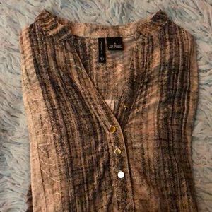 Women’s flowy dress top